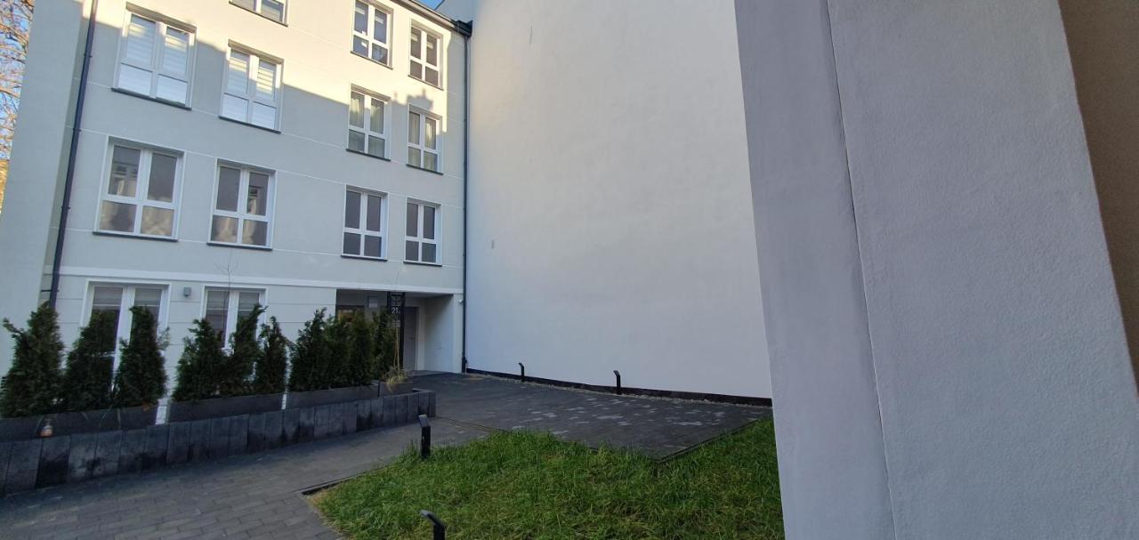 Fly_To_Cracow_12 Apartamento Cracóvia Exterior foto